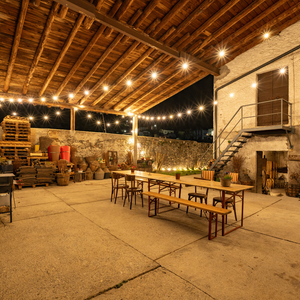 2 notti in tenuta vista vigneti e visita privata, vicino al Bernina Express