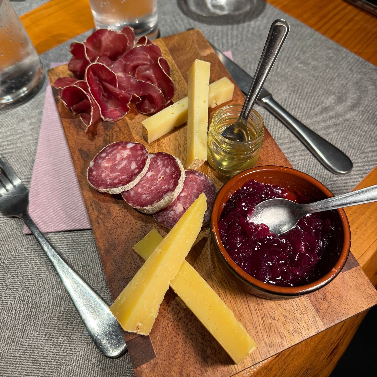 Aperitivo con tagliere per 2