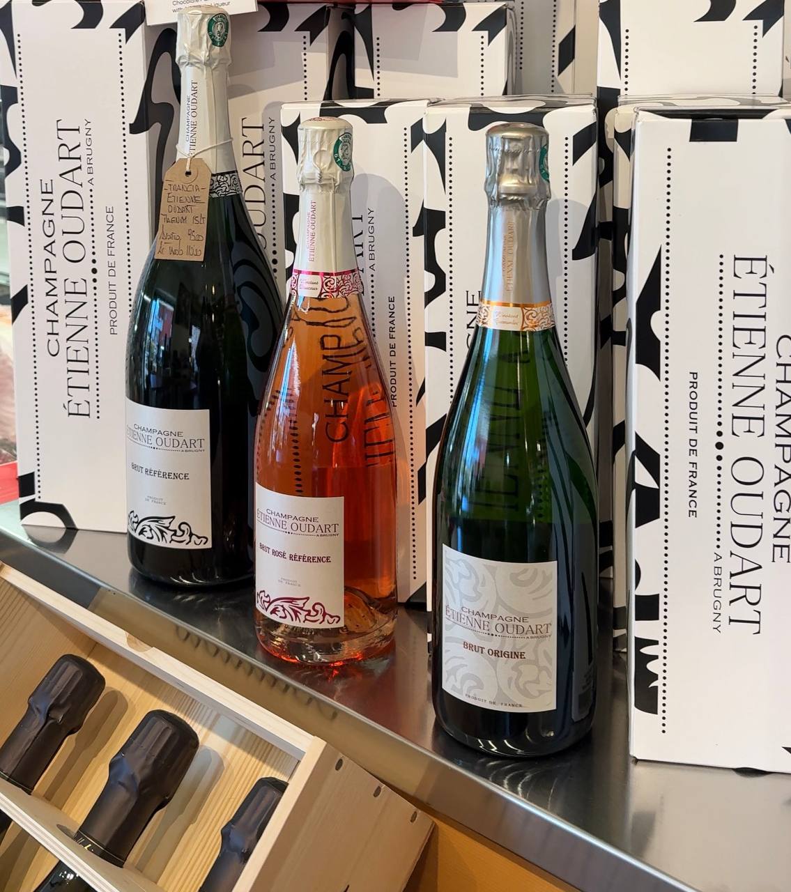 Degustazione di champagne con tagliere