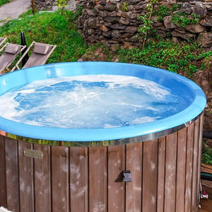 Pernottamento con colazione, apericena e tinozza per 2 persone